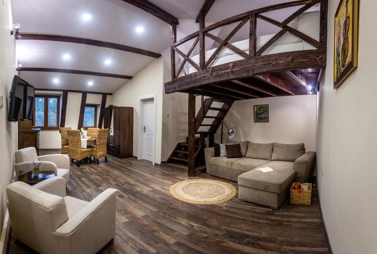 Loft *